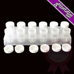 12 bouteilles vides de 20ml - 12 compartiments unis.